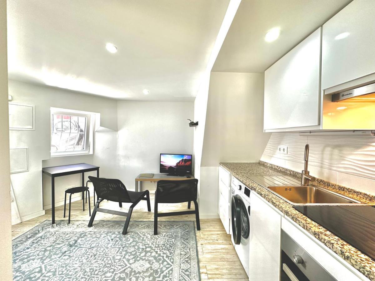 Cozy Tiny House Apartment Lisabona Exterior foto