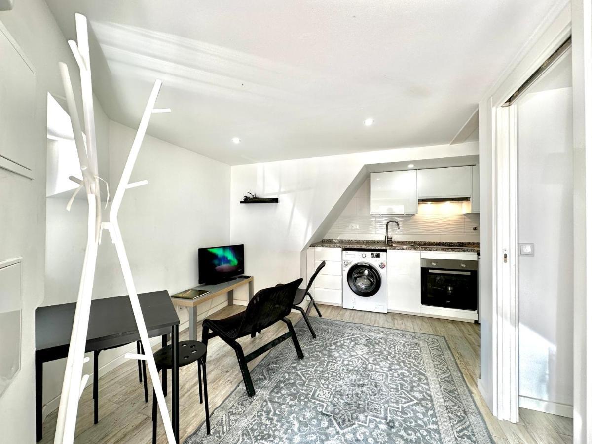 Cozy Tiny House Apartment Lisabona Exterior foto